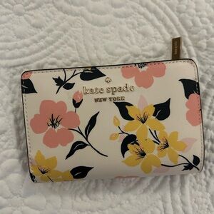 Kate Spade Floral Wallet - Cream, Yellow, Black